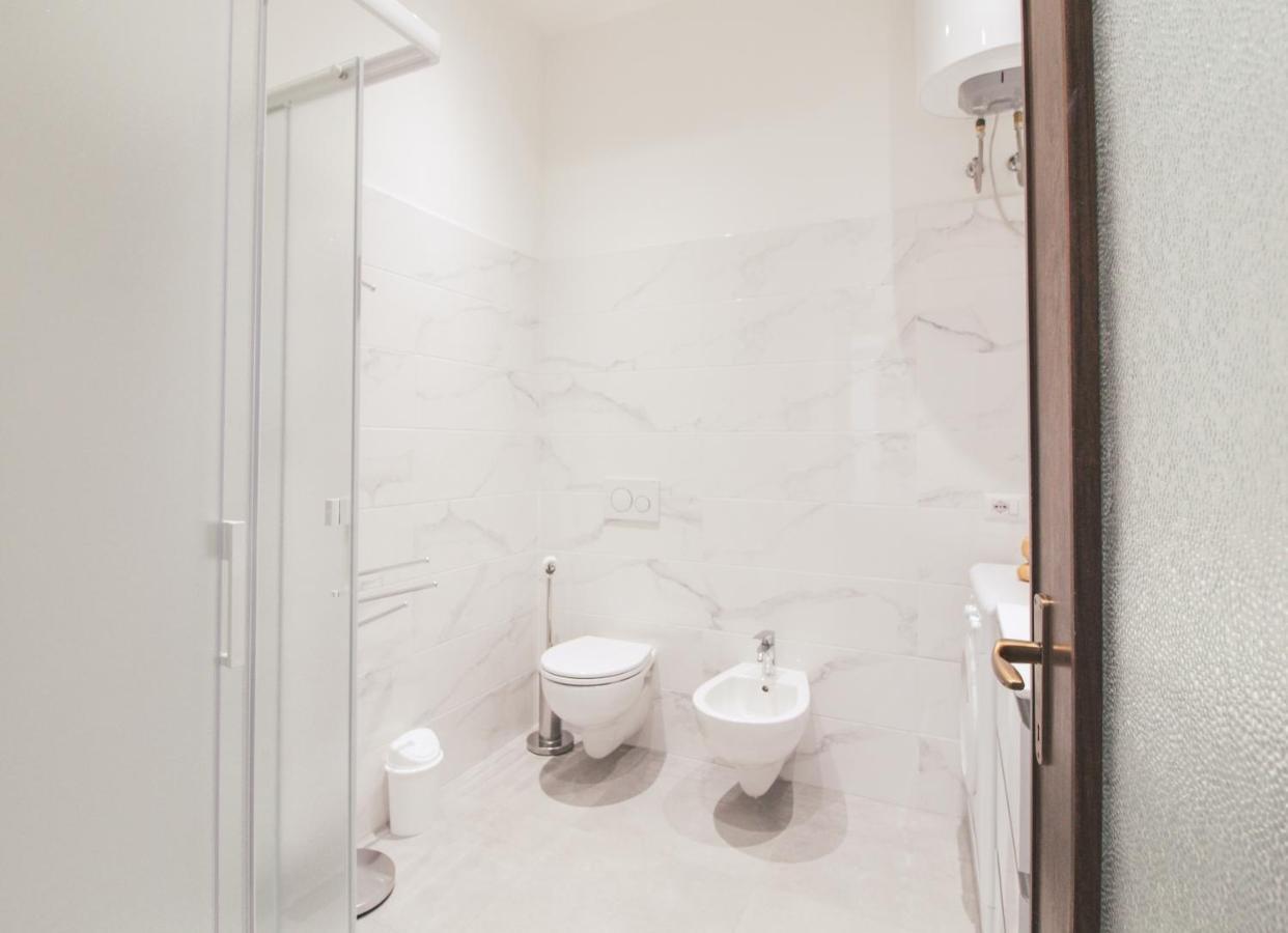 Appartamento Ai Portici Sampietro Tremezzo Bagian luar foto